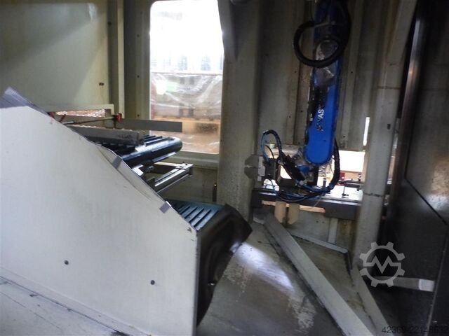 CNC Turning- and Milling Center MORI SEIKI NZ 2000 T3Y2 & Lehmann-Robot