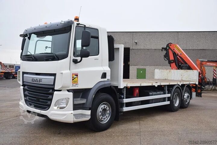 Crane truck DAF CF 370