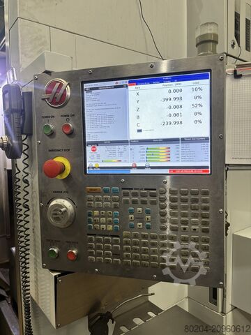 Vertical machining center HAAS umc 750