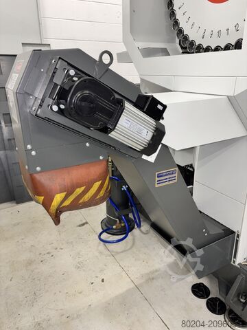 Vertical machining center HAAS umc 750