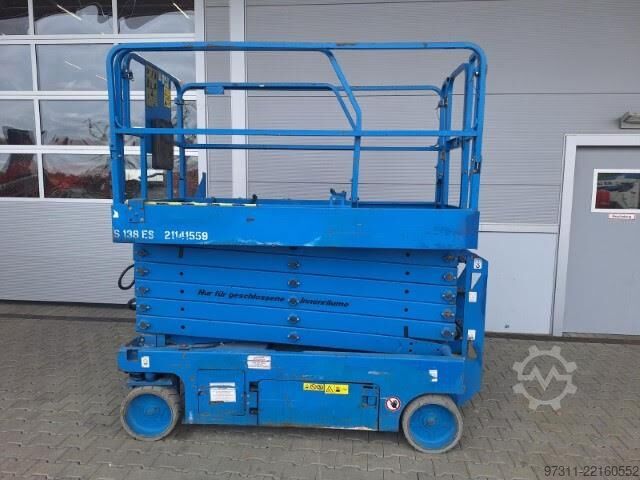 Scissor lift Genie GS-4047