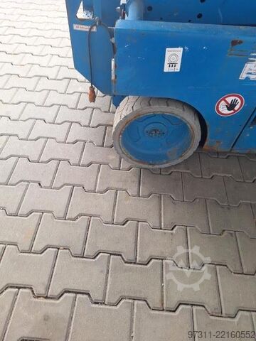 Scissor lift Genie GS-4047