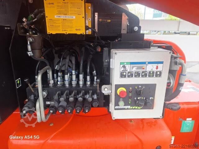 Articulated boom lift Niftylift HR28 HYBRID 4X4