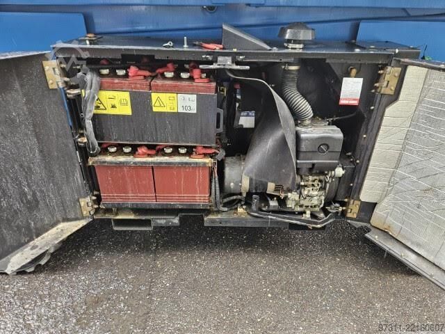 Scissor lift Genie GS-3369 BE