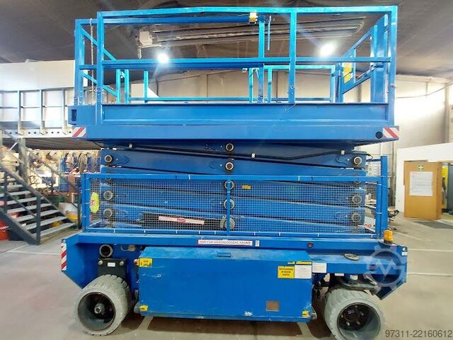 Scissor lift Holland Lift HL-190 E12
