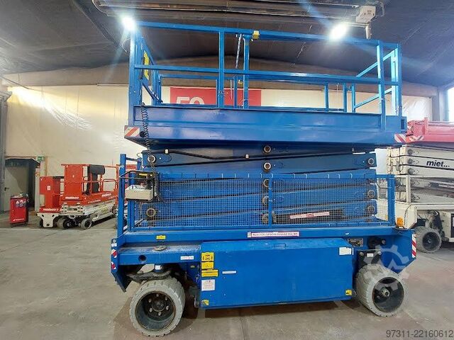 Scissor lift Holland Lift HL-190 E12