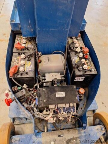 Aerial platform Haulotte STAR 6