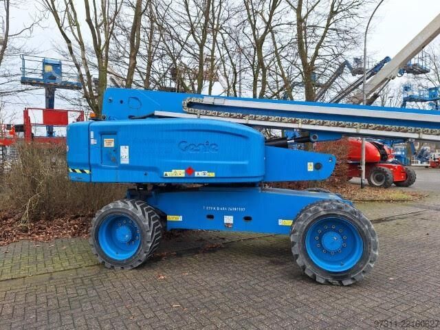 Teleskopbühne Genie S-85