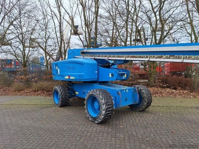 Teleskopbühne Genie S-85