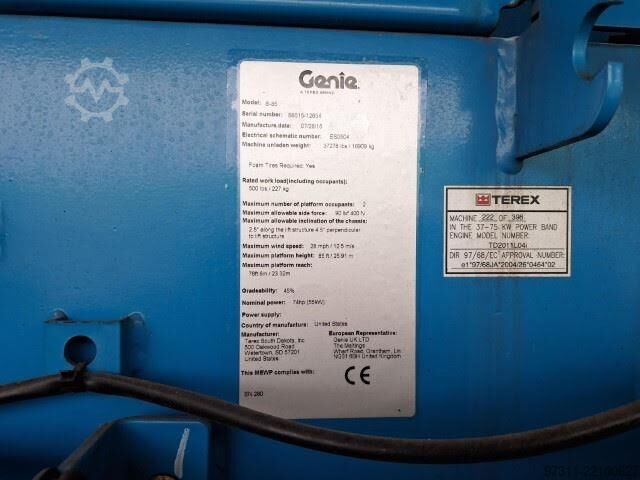 Teleskopbühne Genie S-85