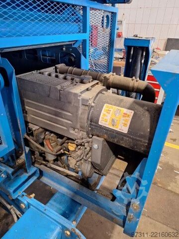 Scherenhebebühne Genie GS-4390 RT