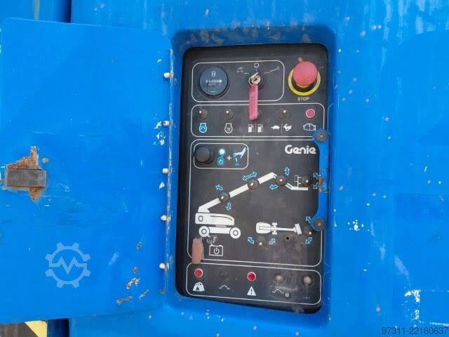 Teleskopbühne Genie S-85