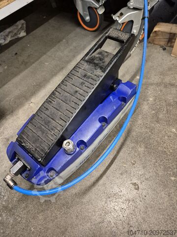 Embossing station HWR SOLID Stamp HWR SolidStamp