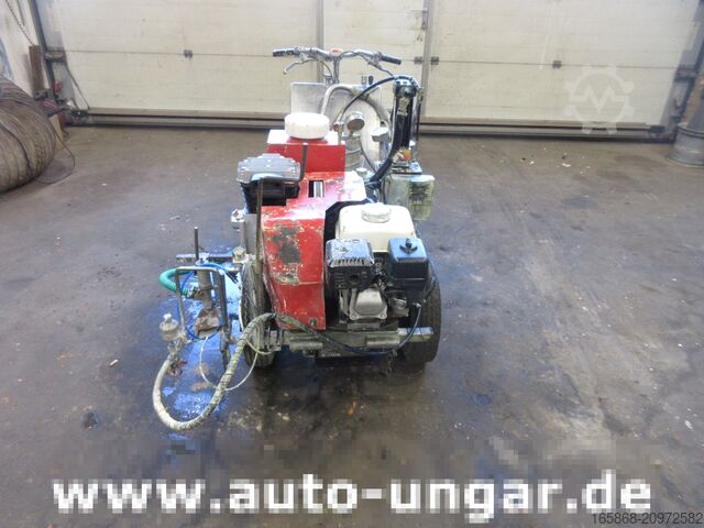 Road markings Graco LineLazer Viscount I Airlesspumpe Marki