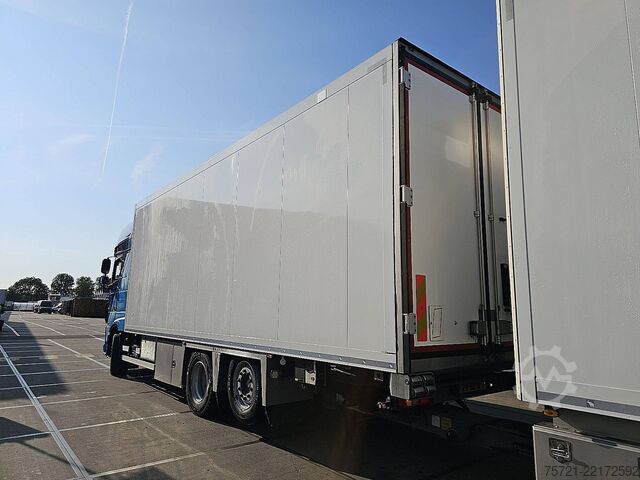 Refrigerated/frozen transport DAF XF 480 6X2 FAN SCHMITZ
