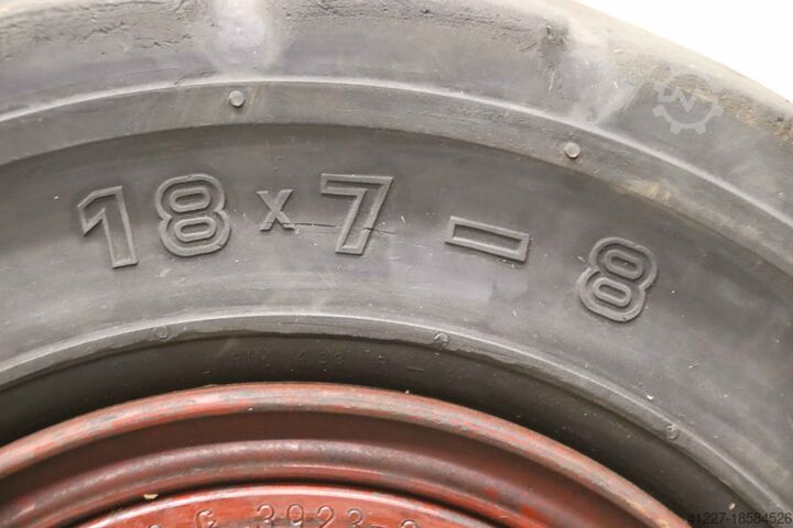 Solid rubber tires Bergougnan 18x7-8