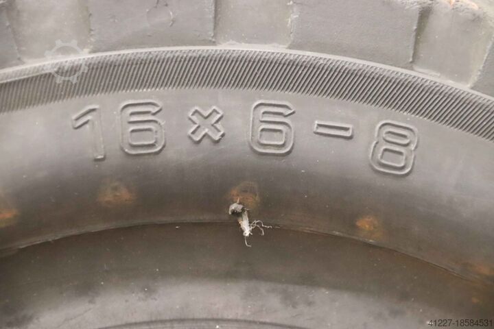 Solid rubber tires Rigdon SE 90 16x6-8 33R-8