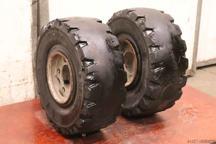 Solid rubber tires 2 pieces Vorwerk Rota 23x9-10  (225/75-10)  RIM 6.50 F-10