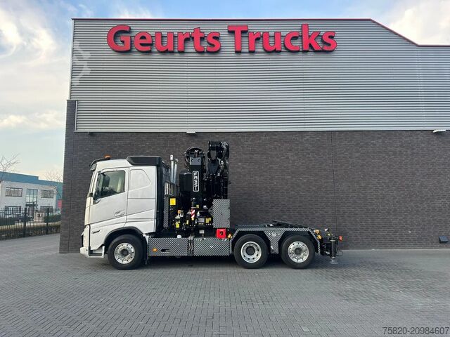 Crane truck Volvo FH 520 6X2 TREKKER/TRACTOR/SZM MET FASSI F710RA...