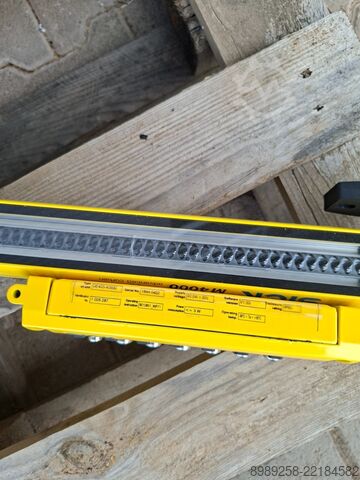 Safety light curtain with muting control Sick M40E-64A523RB0 + UE403-A0930