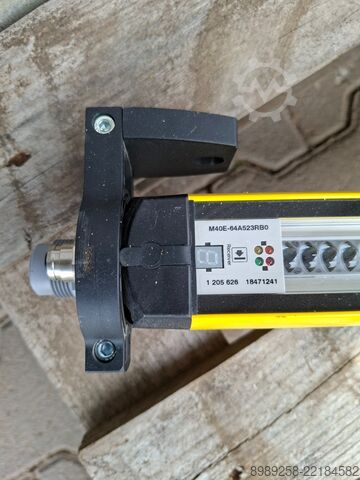 Safety light curtain with muting control Sick M40E-64A523RB0 + UE403-A0930