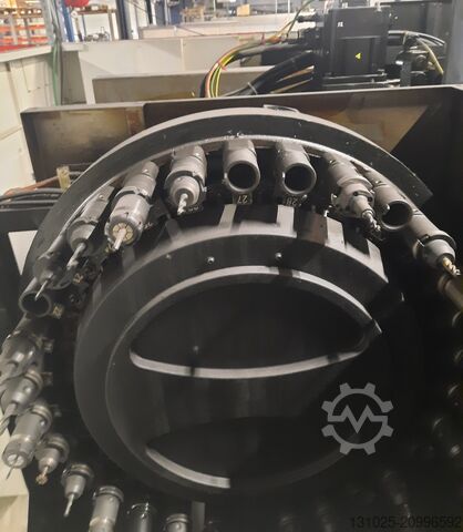 Vertical machining center MAZAK VTC-530C