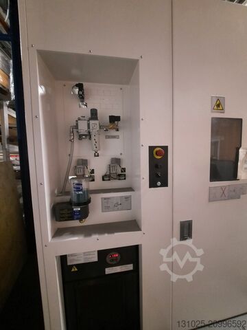 Vertical machining center MAZAK VTC-530C