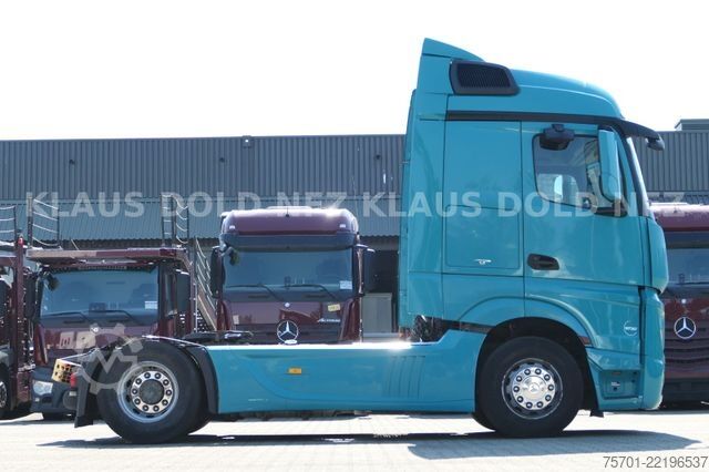 Standard tractor unit MERCEDES-BENZ Actros 1848 Retarder 2-Tanks Euro 6