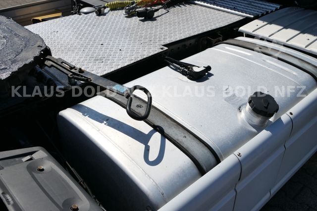 Volume tractor unit MAN TGX 18.480 XXL Retarder Standklima Hydraulik EU6