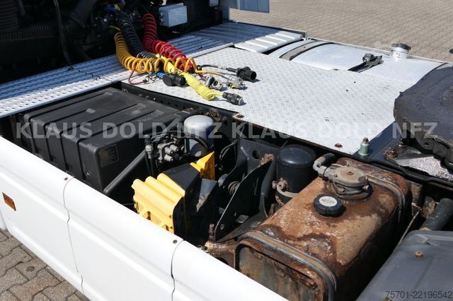 Volume tractor unit MAN TGX 18.480 XXL Retarder Standklima Hydraulik EU6