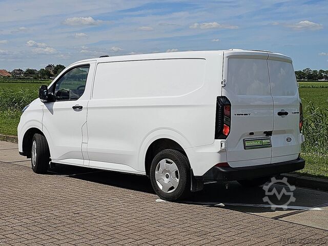 High-roof van FORD TRANSIT CUSTOM 2.0 L1H1 BPM-Vrij TREND!