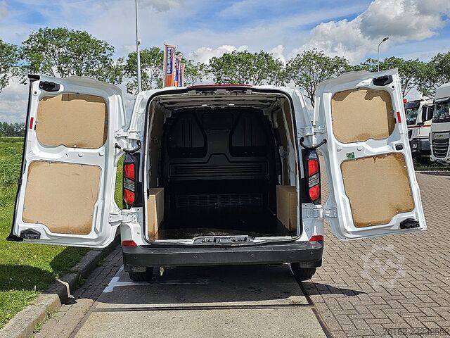 High-roof van FORD TRANSIT CUSTOM 2.0 L1H1 BPM-Vrij TREND!
