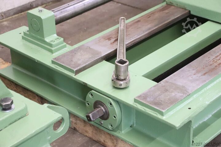 Container rotator 14 ton Deuma Heitze Rollenabstand 440 - 1800 mm