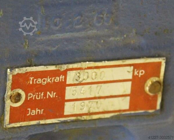 Crane chassis Gedi 3000 kg