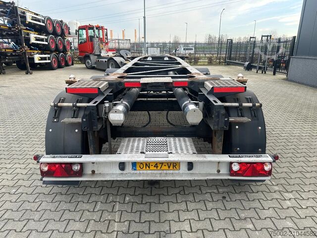 Container transportation LAG 20FT ADR (EX/II, EX/III, FL, AT) / empty weight...