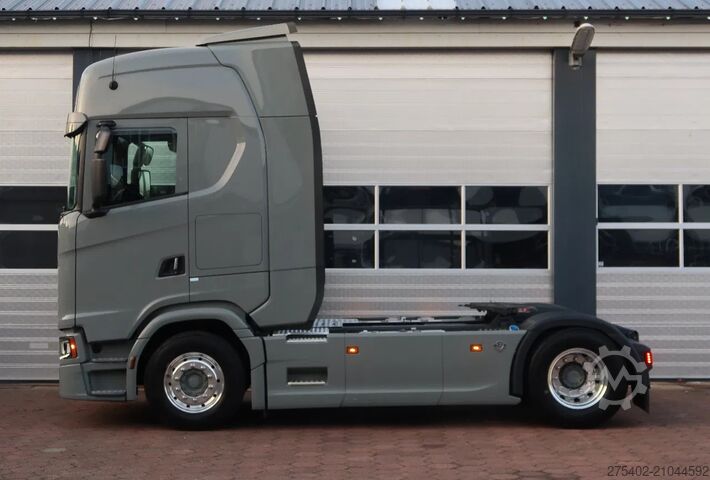 Standard-SZM Scania 590S V8 NGS RETARDER/ FULL AIR/ PARK AIRCO/ 2X ...