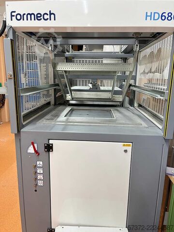 Tiefziehmaschine Formech HD 686