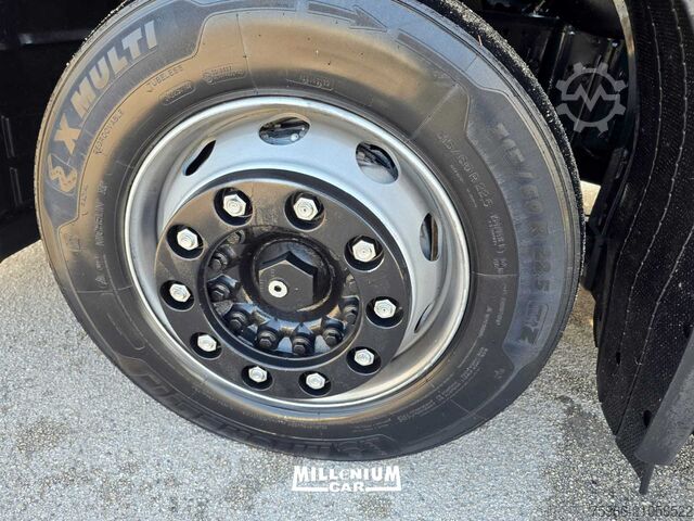 Standard SZM IVECO STRALIS 480XP EURO 6 AUTOM RETARDER