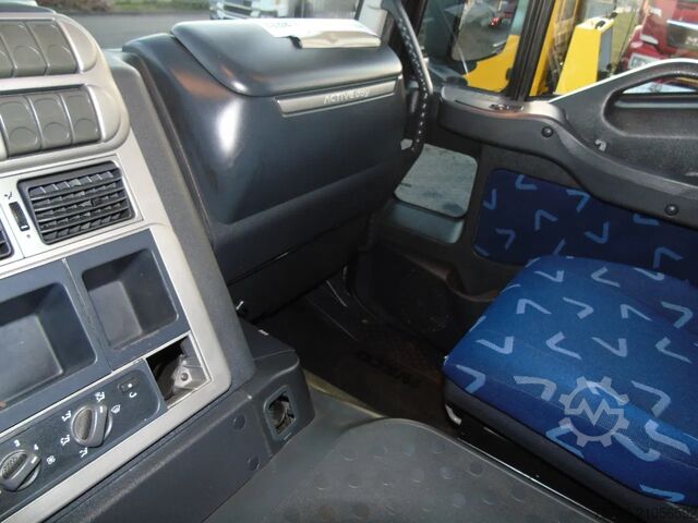 Schiebeplane Iveco Stralis 360 EEV + 6X2 + EURO 5