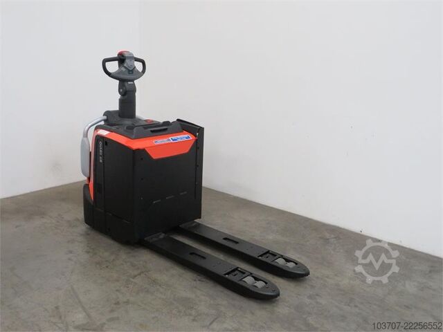 Pallet truck Toyota LPE250