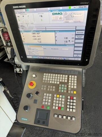 Machining Center - Universal DECKEL- MAHO DMU50
