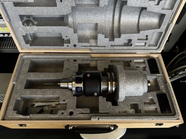 Machining Center - Universal DECKEL- MAHO DMU50