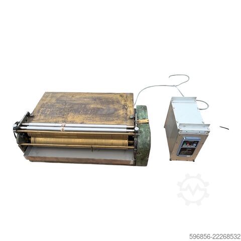 Tünkers Walzkaschieranlage mit Hitachi X200 Frequenzumrichter Walcowa kaszerownica Tünkers z falownikiem Hitachi X200 Walcowa kaszerownica Tünkers z falownikiem Hitachi X200