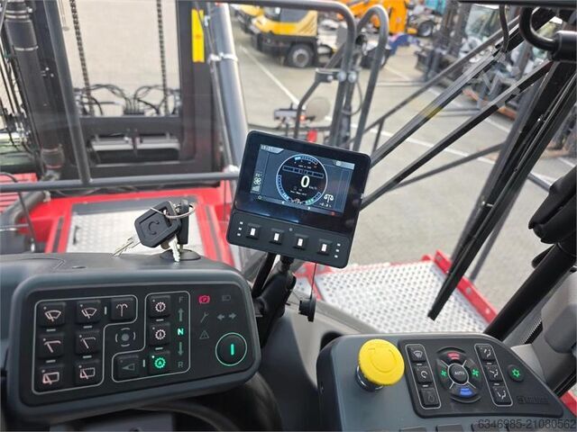 Container stacker Kalmar DCG90-45ES7