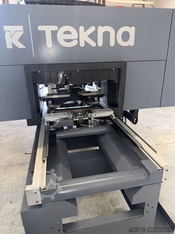 4-axis CNC machining center Tekna TKE 944-7