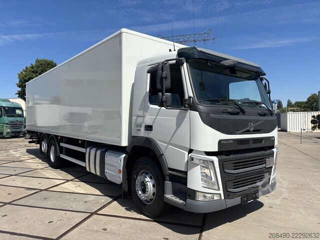 Truck with beverage box body and 2.0 t tail lift Volvo FM 330