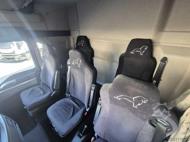 Standard-SZM MAN TGX 18.470 4x2 LLS Fahrschule 5 Sitze Intarder