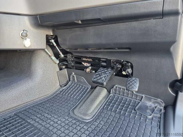 Standard-SZM MAN TGX 18.470 4x2 LLS Fahrschule 5 Sitze Intarder