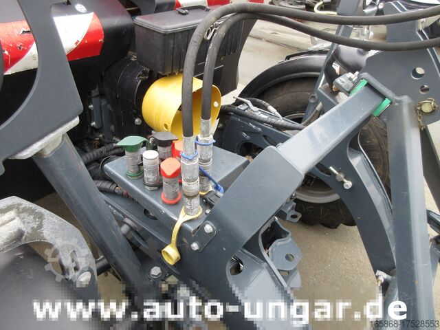Mountain tractor Sauerburger Grip 4 - 75 Standard Hangschlepper Aebi
