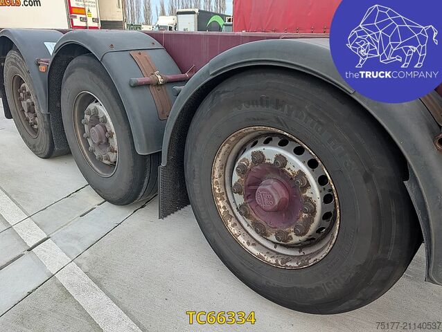 Containertransport Renders 